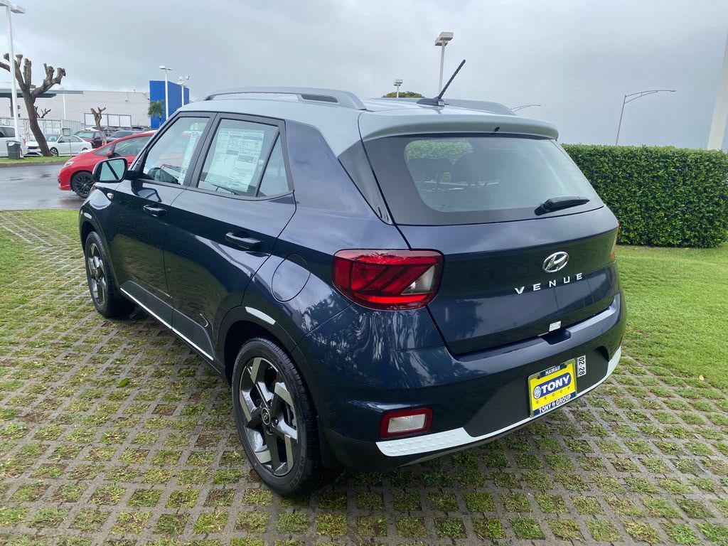 2026 Hyundai VENUE SEL W/Two-Tone Roof