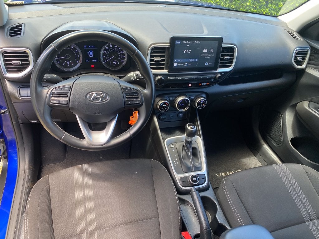 2021 Hyundai VENUE SEL