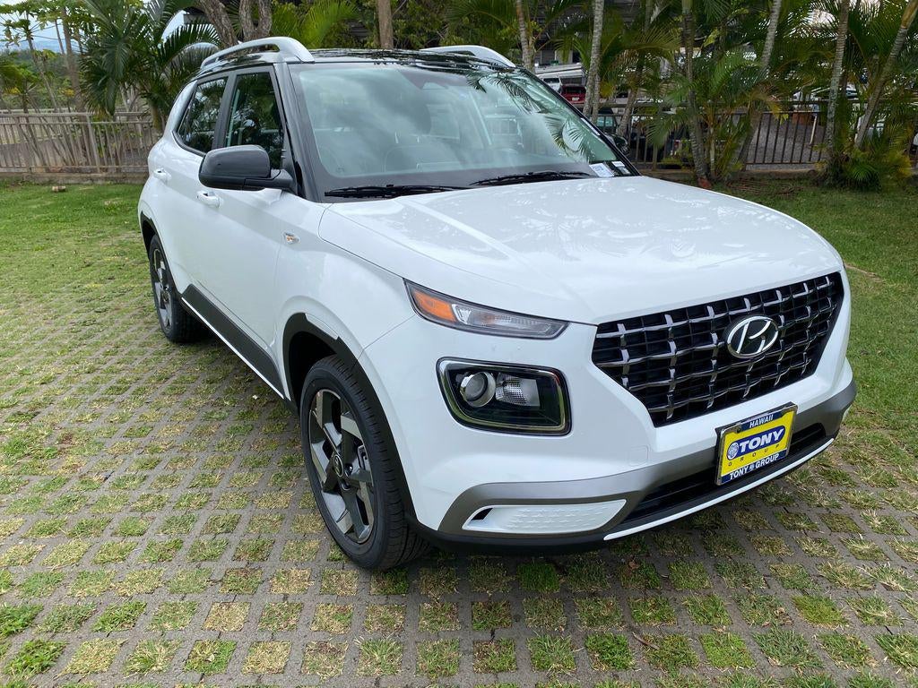 2026 Hyundai VENUE SEL W/Two-Tone Roof