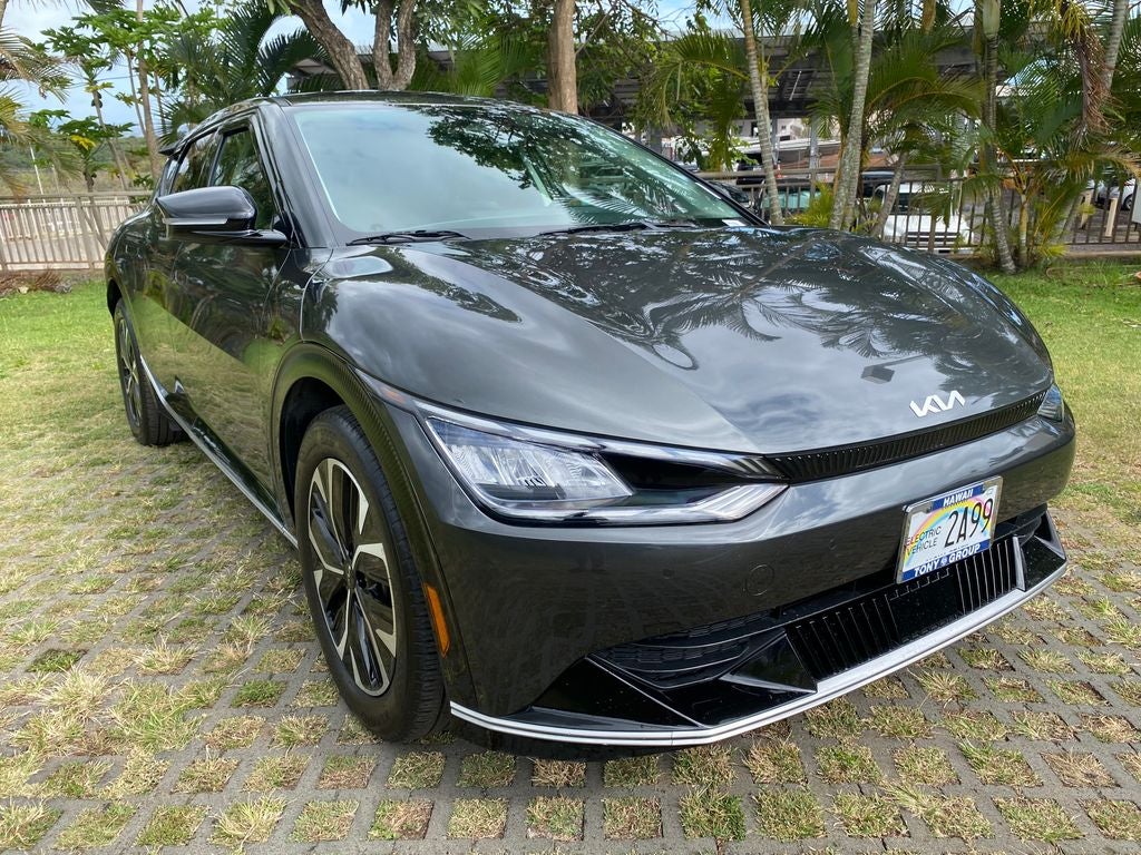 2023 Kia EV6 Wind's photo