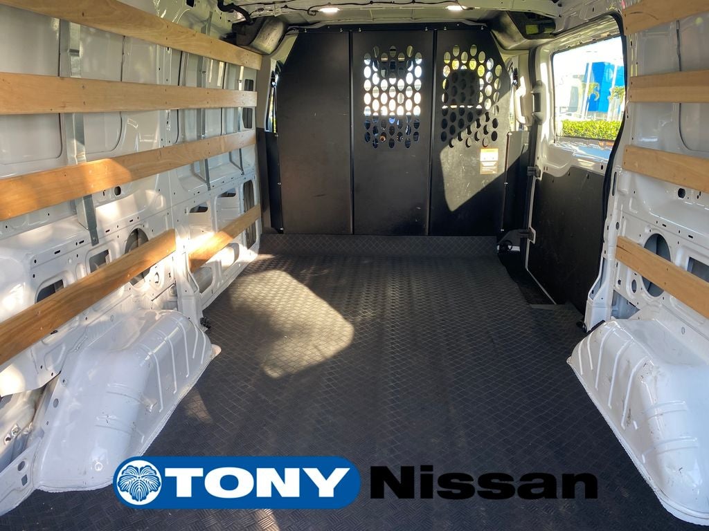 2025 Ford Transit Cargo Van Base