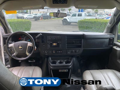 2017 Chevrolet Express Passenger LS Passenger