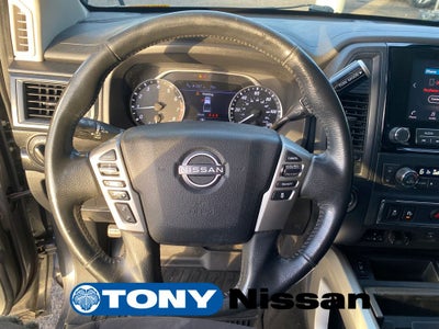 2023 Nissan Titan SV