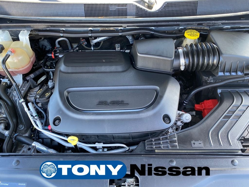 2021 Chrysler Voyager LXI