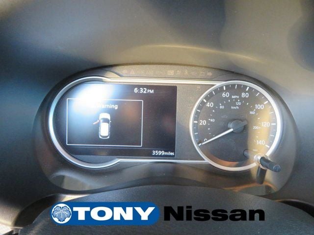 2018 Nissan Kicks SV