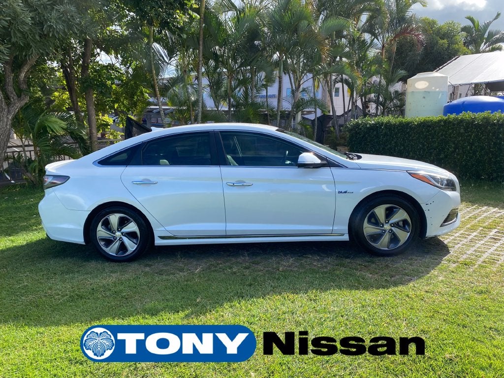 2017 Hyundai SONATA HYBRID Limited