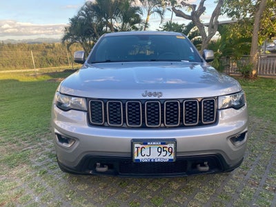 2017 Jeep Grand Cherokee Base