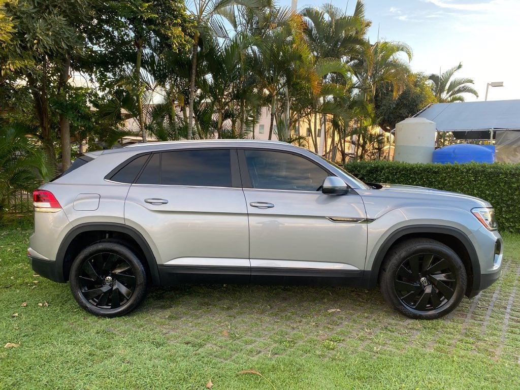 2024 Volkswagen Atlas Cross Sport Base