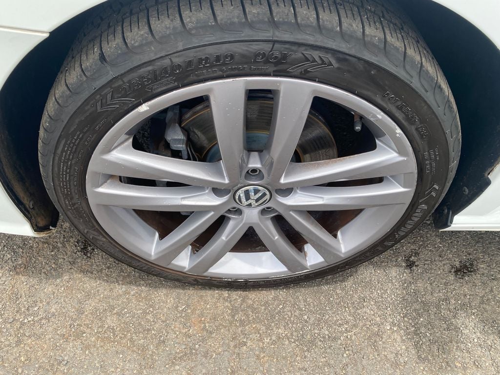 2018 Volkswagen Passat Base