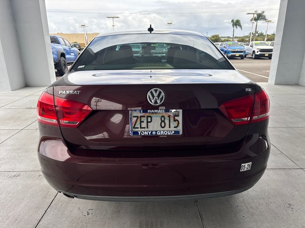 2013 Volkswagen Passat Base