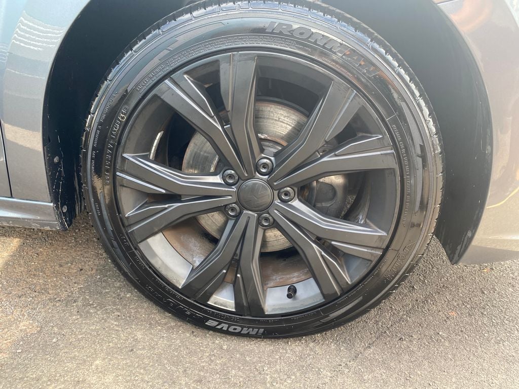 2022 Volkswagen Passat Base