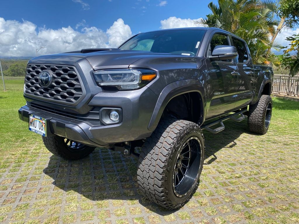 2022 Toyota Tacoma Base