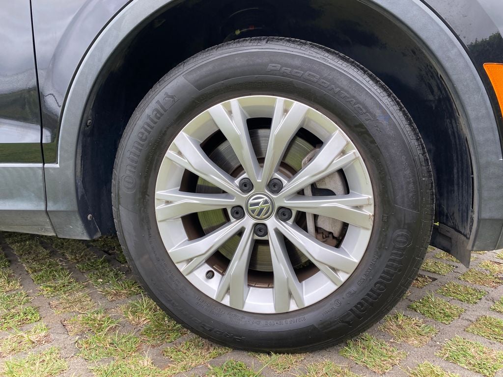 2018 Volkswagen Tiguan Base