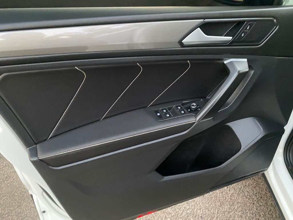 2022 Volkswagen Tiguan Base