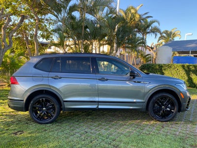 2022 Volkswagen Tiguan Base