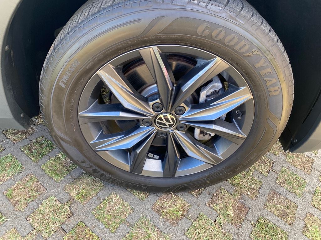 2023 Volkswagen Tiguan Base