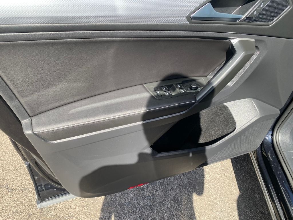 2024 Volkswagen Tiguan Base