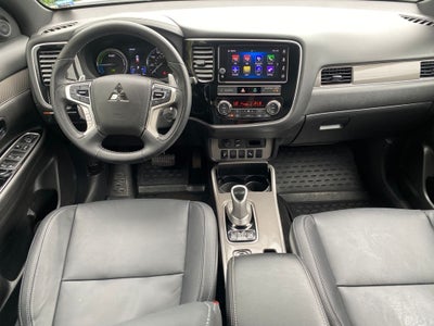 2019 Mitsubishi Outlander PHEV Base