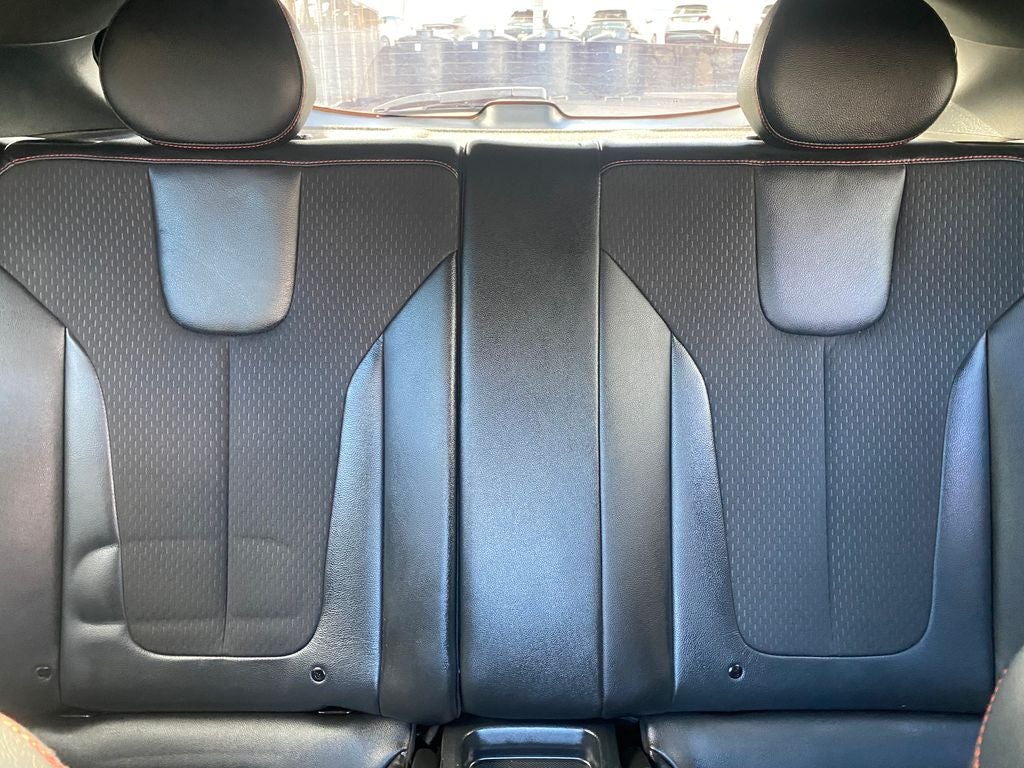 2019 Hyundai VELOSTER Base